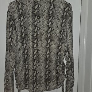 Rue21 Fitted Blouse Gray Black Cream